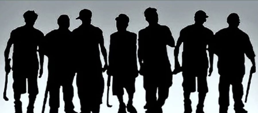 মোহাম্মদপুরে পুলিশের ওপর কিশোর গ্যাংয়ের হামলা, আহত চার